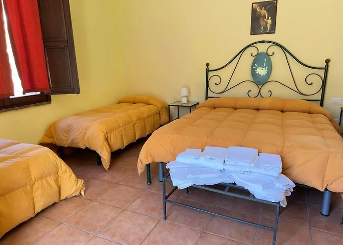 Masseria Rocca di Gonato Castelbuono 